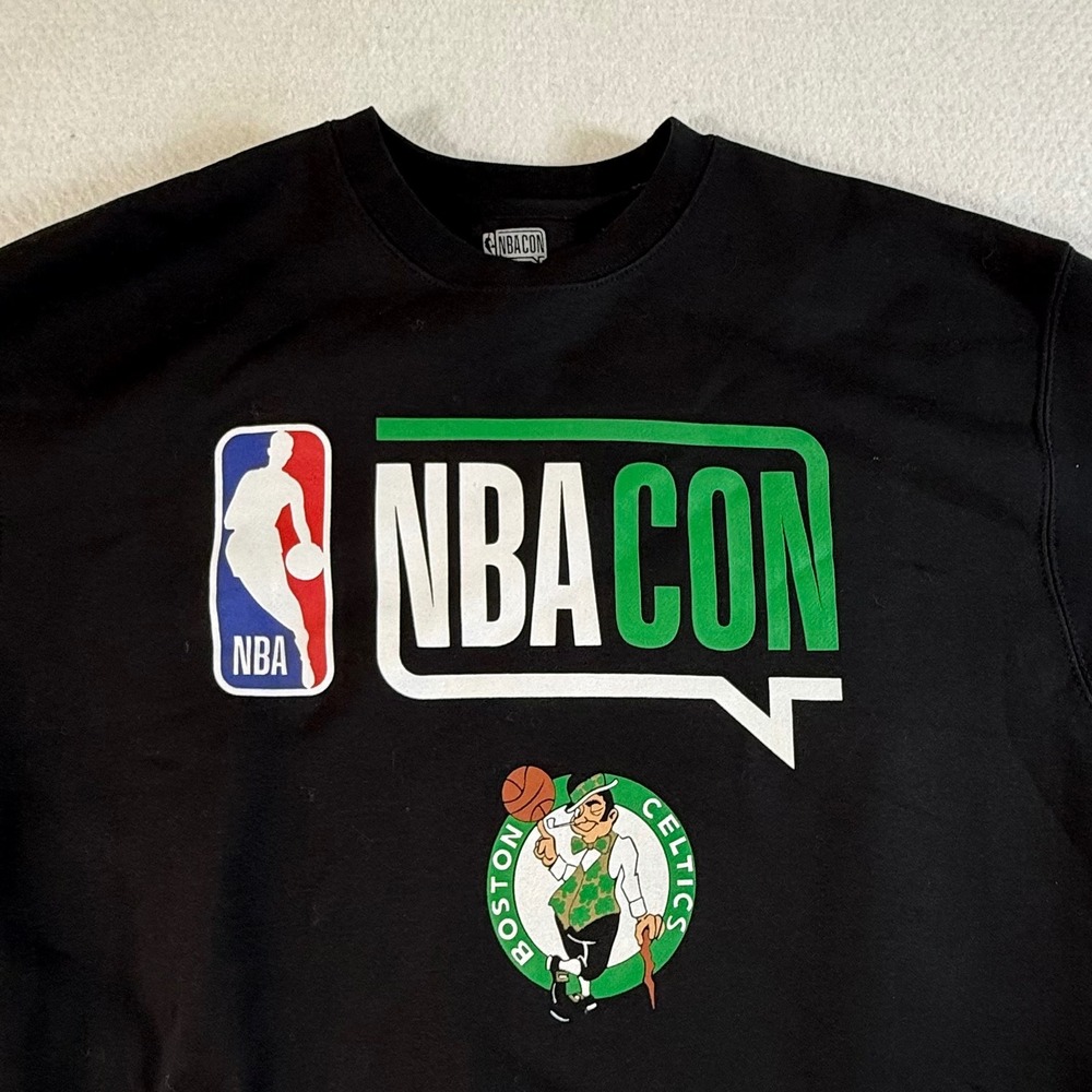 NBA Boston Celtics Sweatshirt Mens Medium NBA Con Graphic Long Sleeve Black NEW